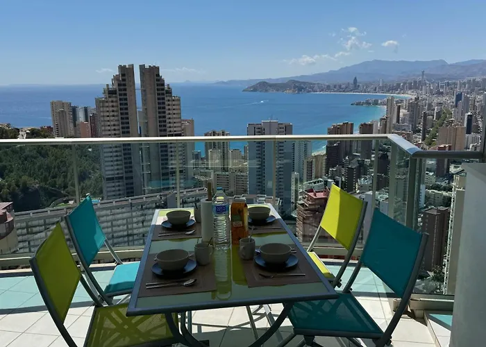 Skyline 23 Apartment With Sea Views